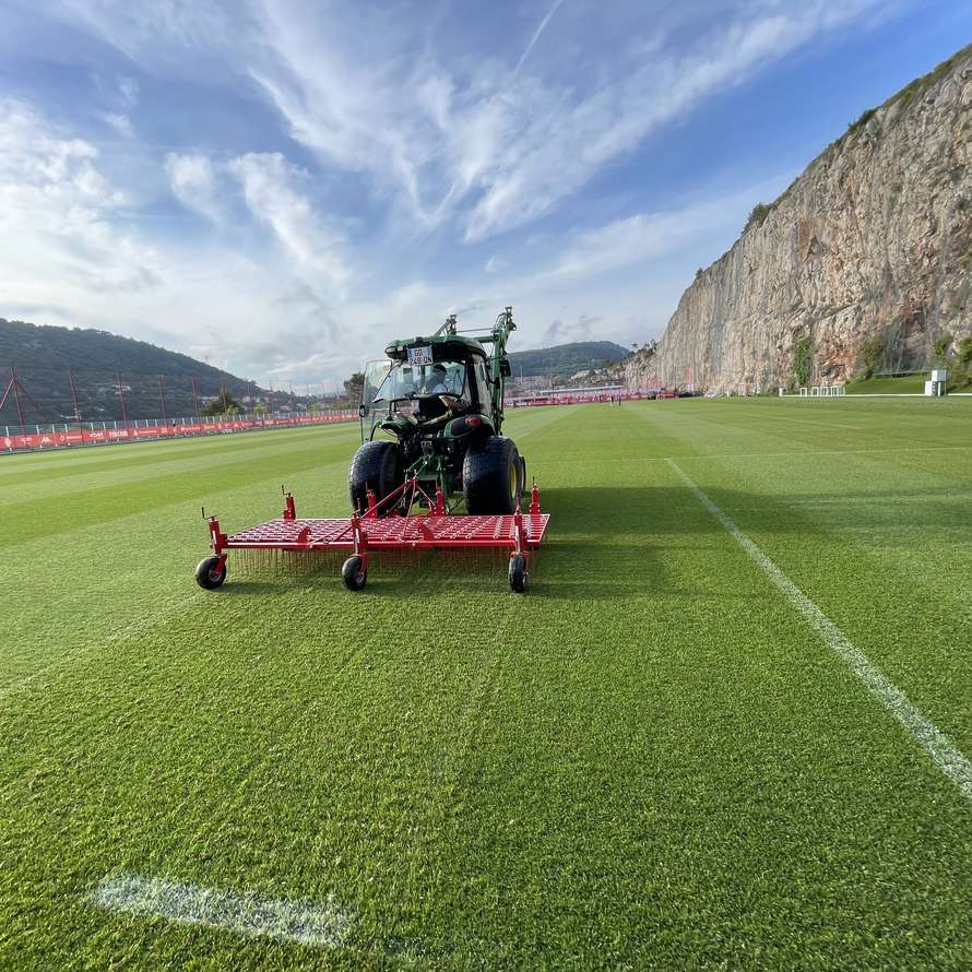 SPIN-Rake for natural turf Monaco 2